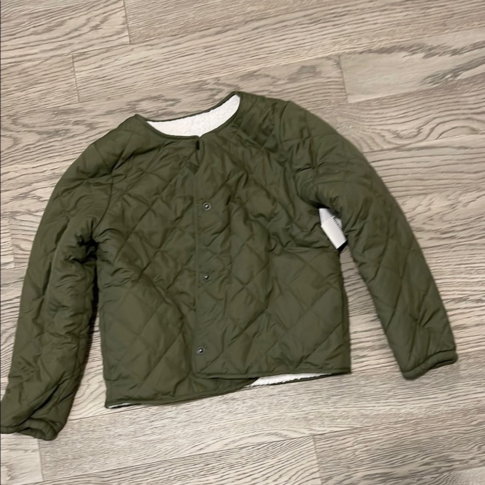 NEW. NWT. Old Navy Kids Quilted Jacket - Reversible to a Teddy Coat